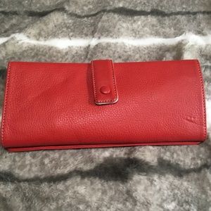 Le Engel Women Carrie Checkbook Card Wallet